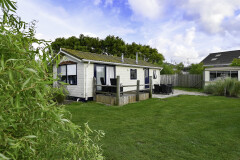 Chalet Pioen Camping de Bloemhoek